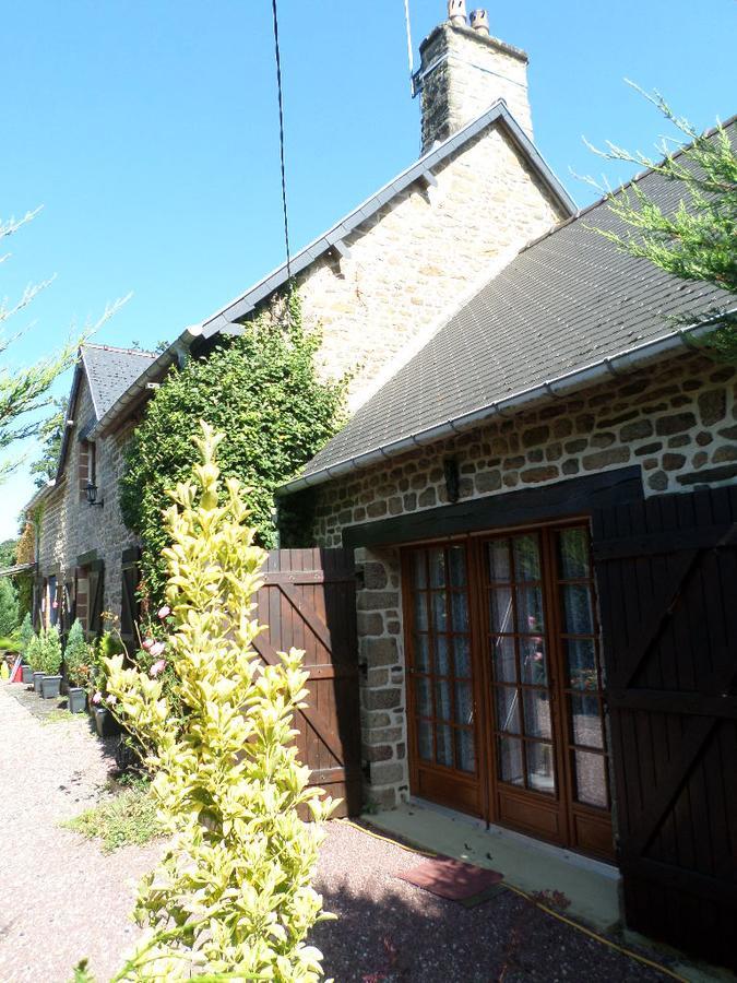 La Chevallerie B&B Isigny-le-Buat Eksteriør bilde